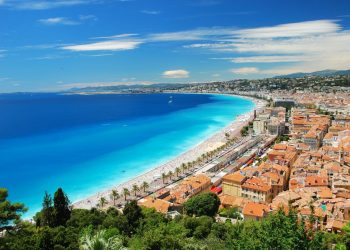 Choisir sa mutuelle santé à Nice : guide pratique pour bien se couvrir