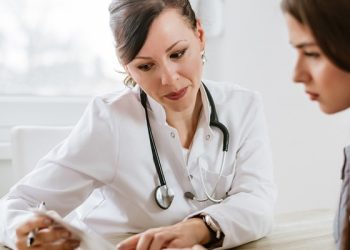 Mutuelle et sclérose en plaques : comment faire le bon choix pour une protection optimale ?