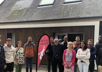 découvrez la mutuelle solidaire à saint-brieuc, offrant des solutions de santé adaptées à tous. profitez d'une couverture complète et de services personnalisés pour le bien-être de toute votre famille. rejoignez-nous pour bénéficier d'une protection santé accessible et solidaire.