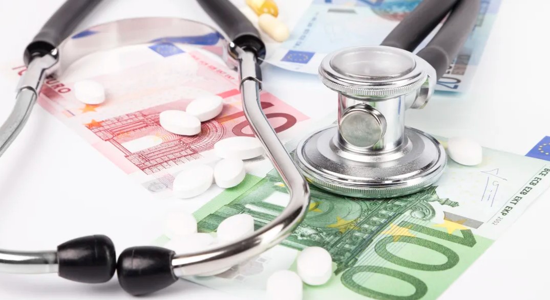 découvrez comment optimiser vos remboursements avec une surcomplémentaire santé adaptée à vos besoins. informez-vous sur les garanties, les niveaux de remboursement et les avantages d'une mutuelle santé complémentaire pour alléger vos dépenses médicales.